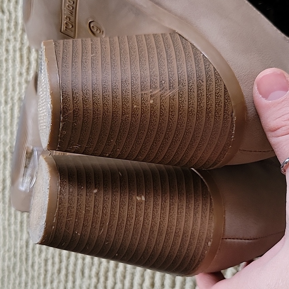 Beige Top Moda Booties - Picture 6 of 7